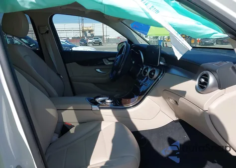 2016 Mercedes-Benz Glc 300 из США, поврежденный, VIN WDC0G4JB3GF091124